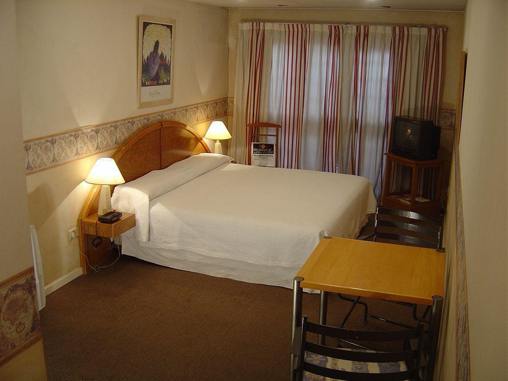 Maue Apartahotel 3*